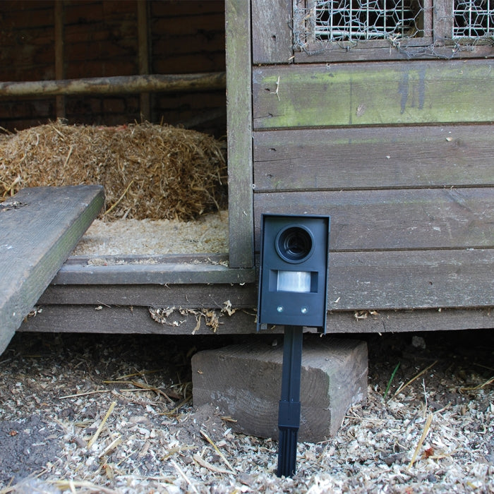 Mega Sonic Fox Repeller